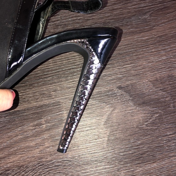 Like new! Platforms - Picture 7 of 8